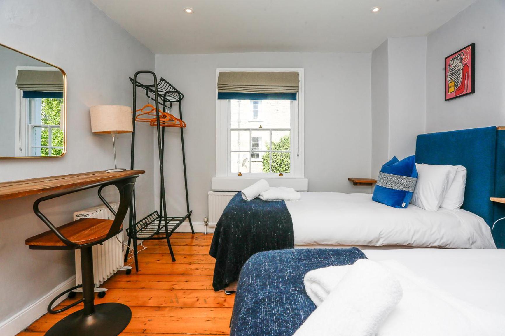 Floor At 13 Rivers Street *